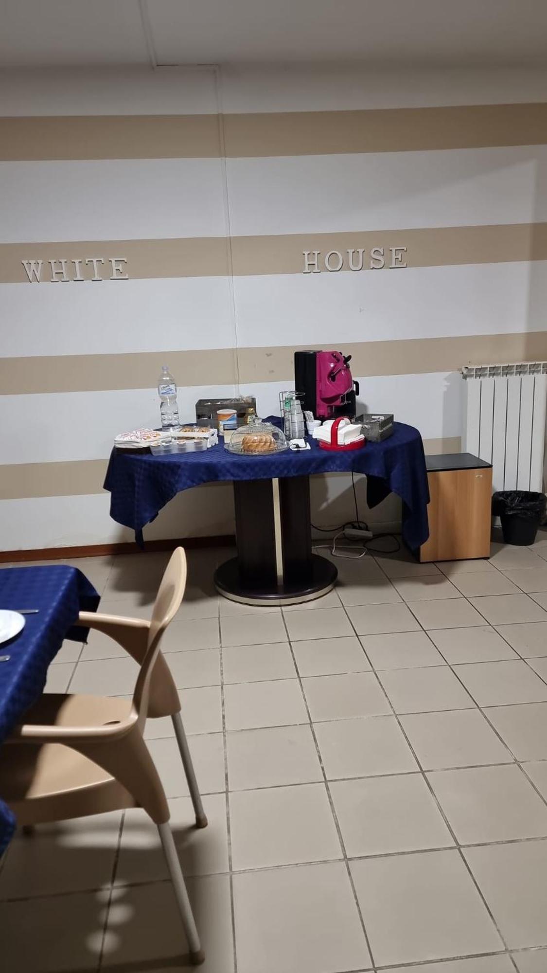 B&B White House Melfi Esterno foto